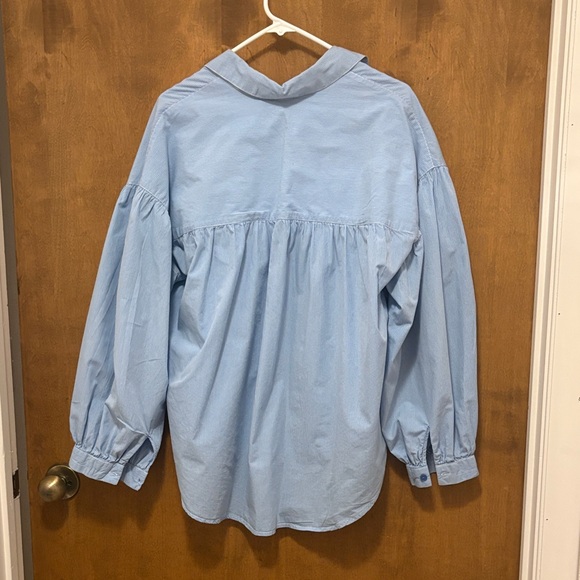 77. Sanctuary Light Blue Striped Button-Up Shirt - Picture 2 of 2